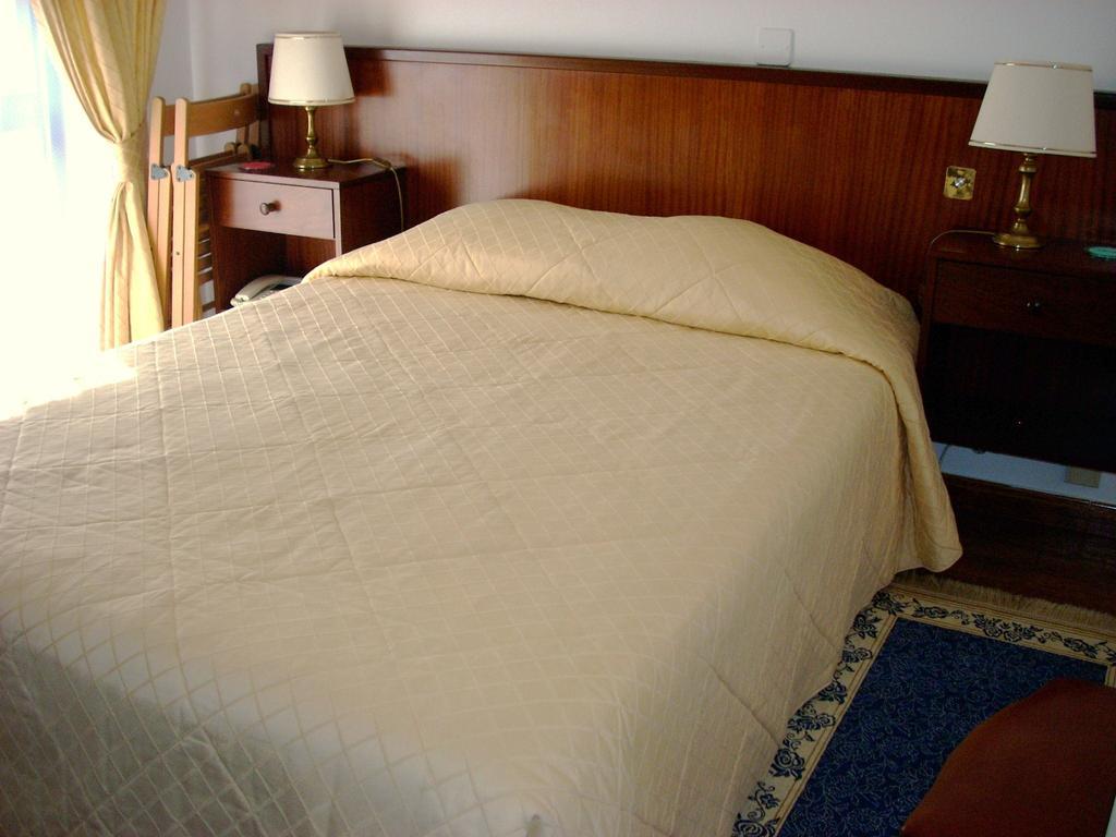 Guest House Toca Dos Grilos Estoril Dış mekan fotoğraf